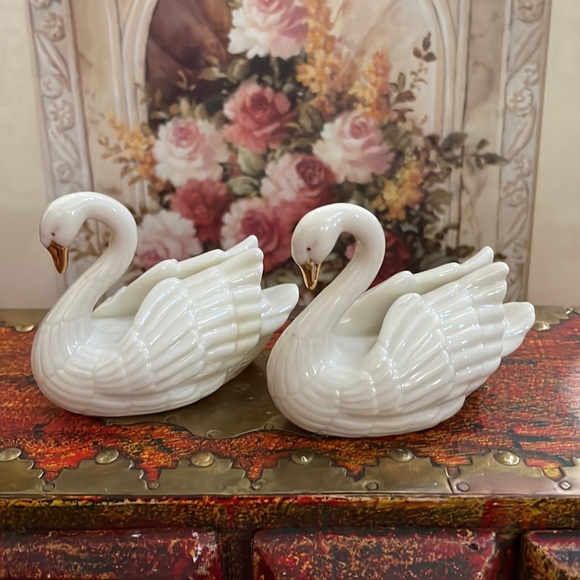 Lenox Accents Lenox Porcelain Swans Trimmed In 24k Gold Set Of 2